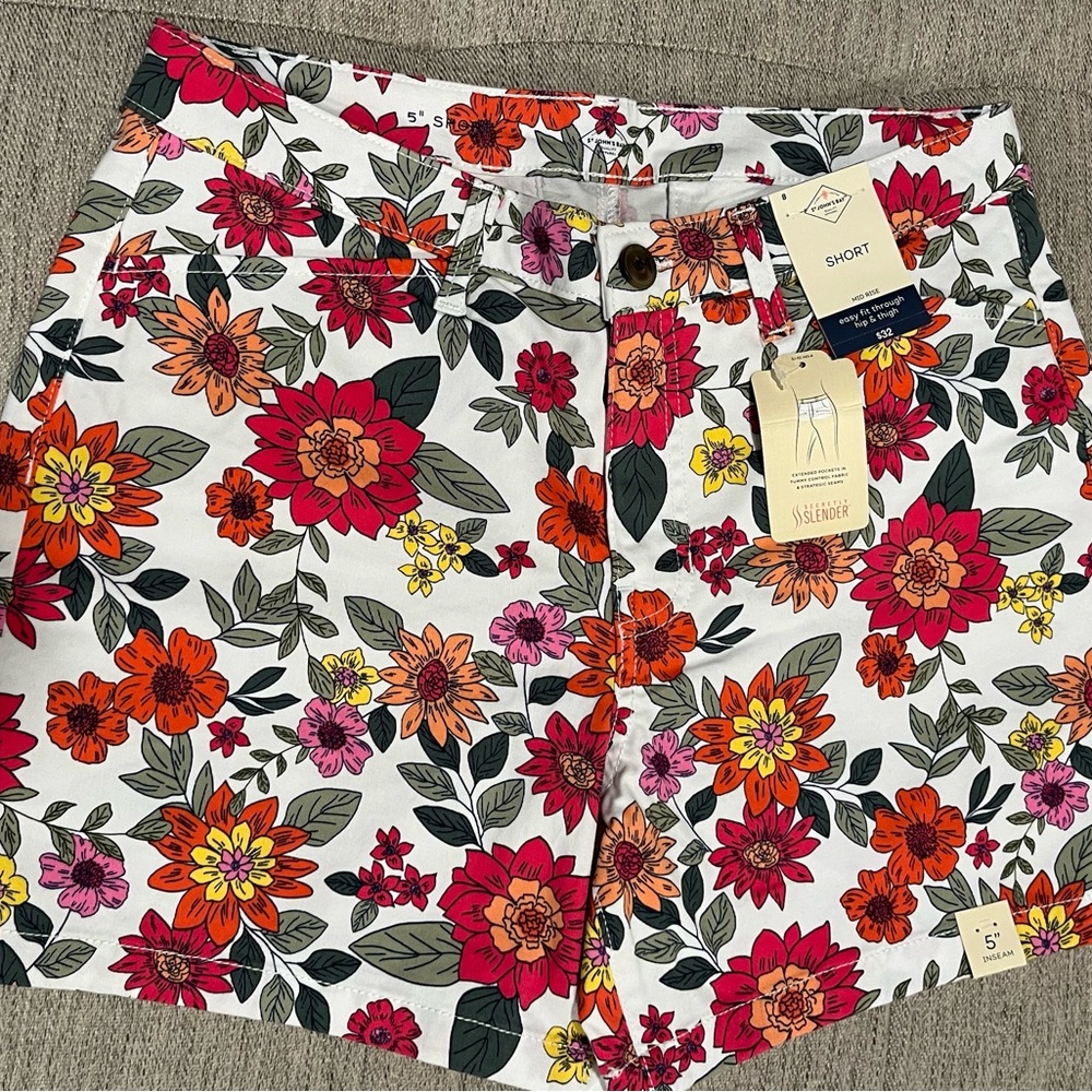 Women’s Floral Short